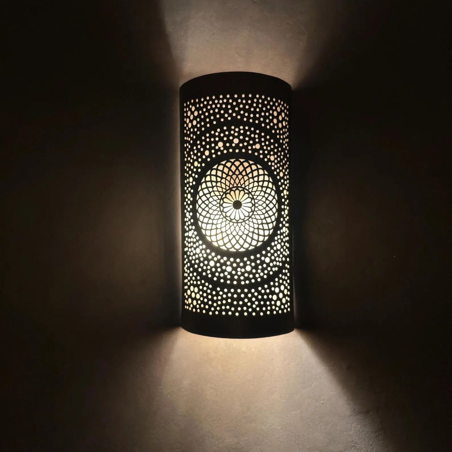 Handcrafted Cylindrical Brass Wall Lamp – Moroccan Filigree Sconce