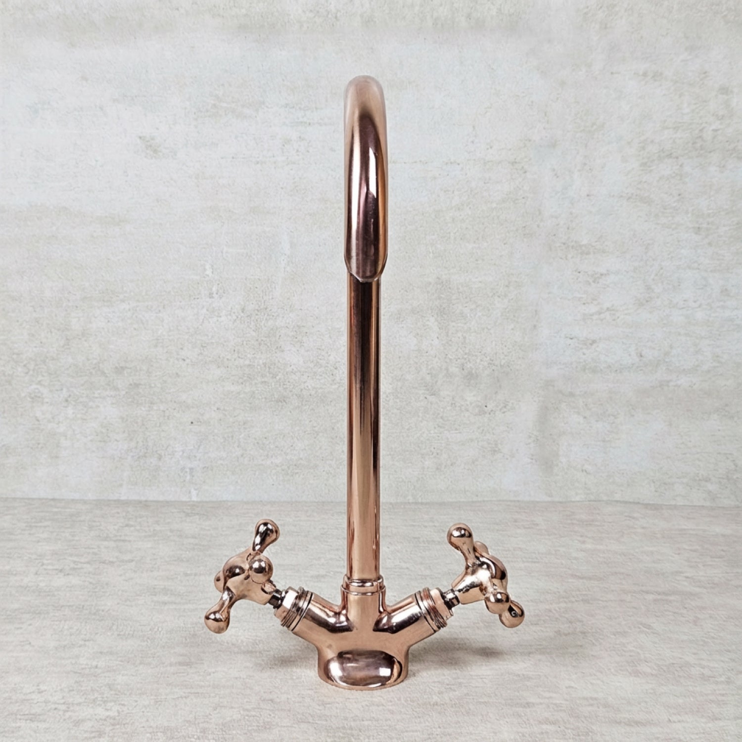 Solid Brass Copper Gooseneck Vessel Sink Bathroom Faucet